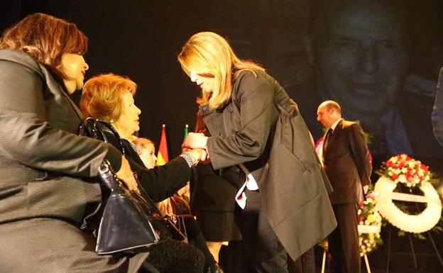 Susana Díaz, sobre la Medalla de Andalucía a Chiquito de la Calzada: «Se hará lo que los andaluces digan»