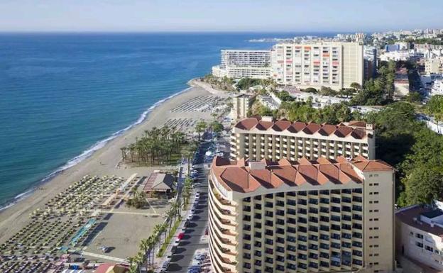 Torremolinos se compromete a revisar la carga fiscal que soportan sus hoteles