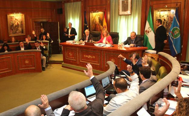 El pleno aprueba las normas urbanísticas que servirán de base para el nuevo PGOU de Marbella