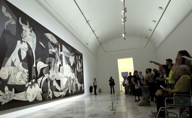 EH Bildu y PNV denuncian que el 'Guernica' no se mueve «por motivos políticos»