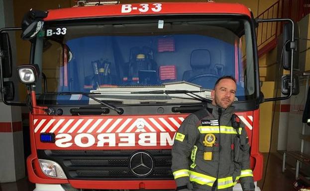 Fallece en un accidente de parapente el jefe de bomberos de Estepona