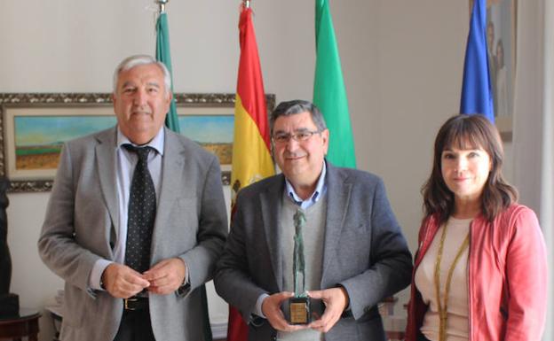 El proyecto para regenerar con escombros una playa en Vélez, premiado a nivel nacional
