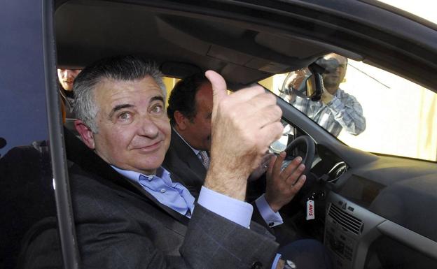 La Audiencia de Málaga cede por 800.000 euros el atraque que Juan Antonio Roca tenía en Puerto Banús