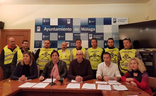 Los grupos de la oposición exigen al Ayuntamiento de Málaga que paralice los expedientes a bomberos