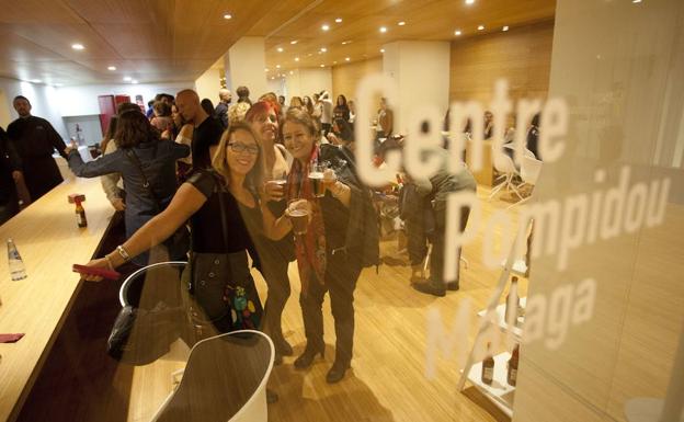 El Pompidou de Málaga cierra su cafetería y la convertirá en un taller didáctico