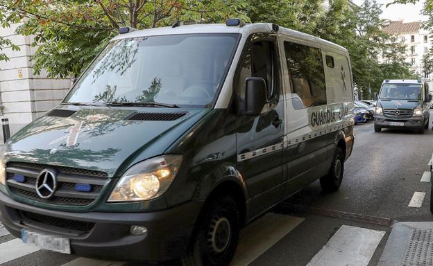 La joven que denunció a diez chicos por abusos admite que se lo inventó