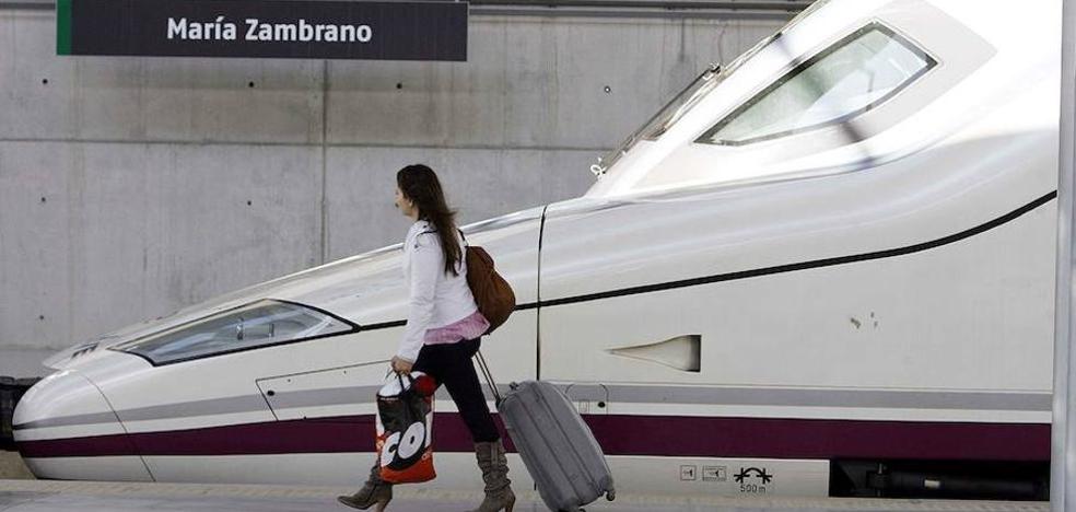 ¿Hasta dónde puedo viajar en AVE si cojo un tren en Málaga?