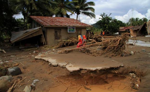El tifón 'Vinta' deja 230 muertos y 70.000 desplazados en Filipinas