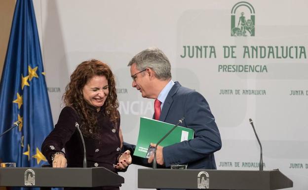 Casi 77.000 alumnos de universidades andaluzas se benefician de matrícula bonificada