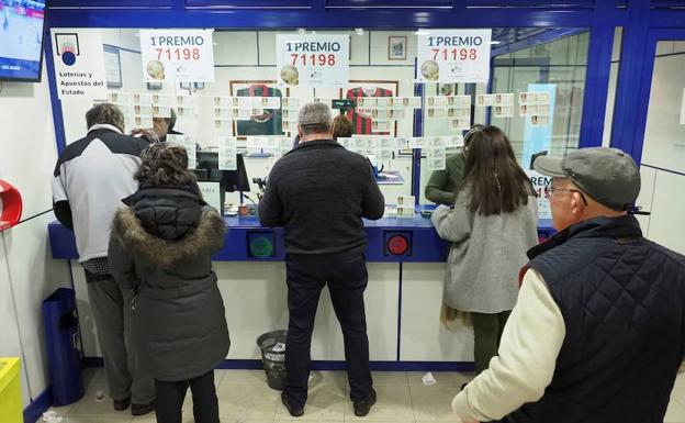 Los técnicos de Hacienda piden que los premios de loterías tributen igual para empresas y particulares