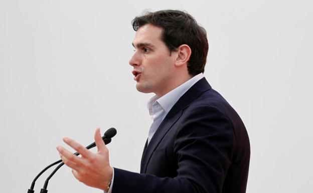 Rivera prefiere ser «muy prudente» ante el crecimiento de Ciudadanos en los sondeos