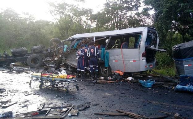 13 muertos y 39 heridos en un accidente de tráfico en Brasil