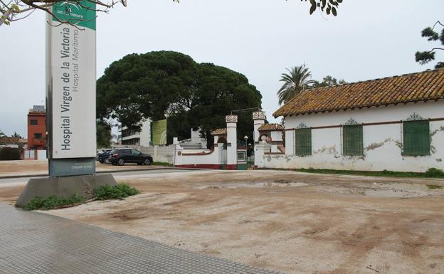 Usuarios y trabajadores reclaman una reforma integral del Hospital Marítimo de Torremolinos
