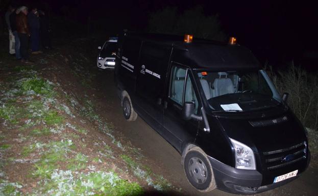 Muere un trabajador del Ayuntamiento de La Viñuela tras volcar su furgoneta