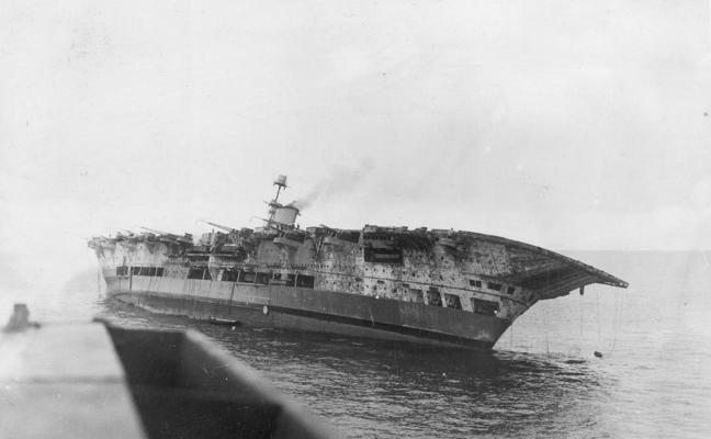 La II Guerra Mundial en Málaga: el hundimiento del portaaviones HMS Ark  Royal | Diario Sur