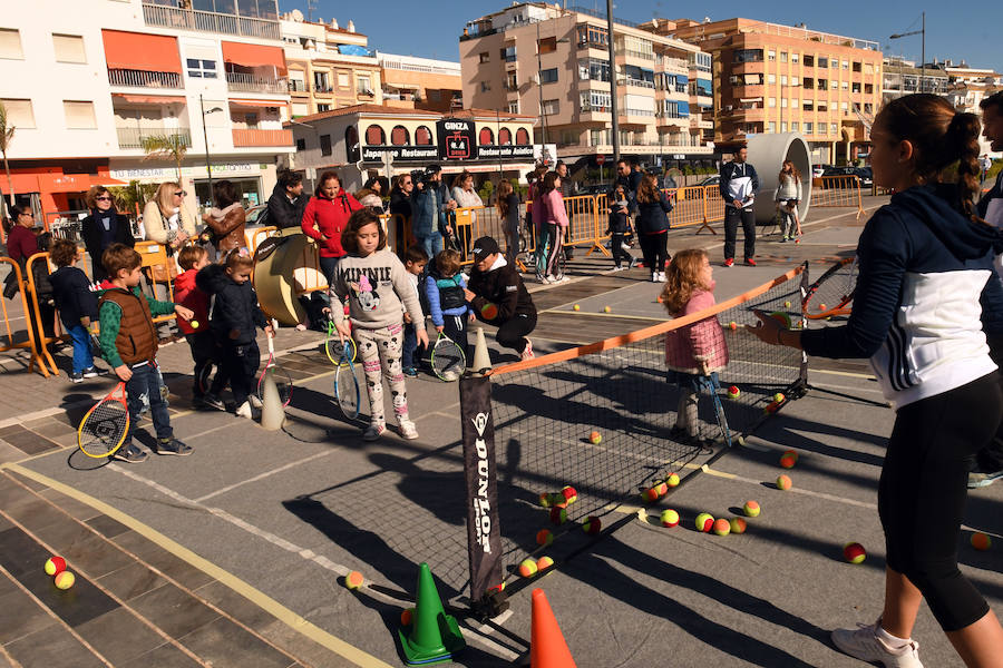 Así ha sido el 'Street Tenis' en San Pedro