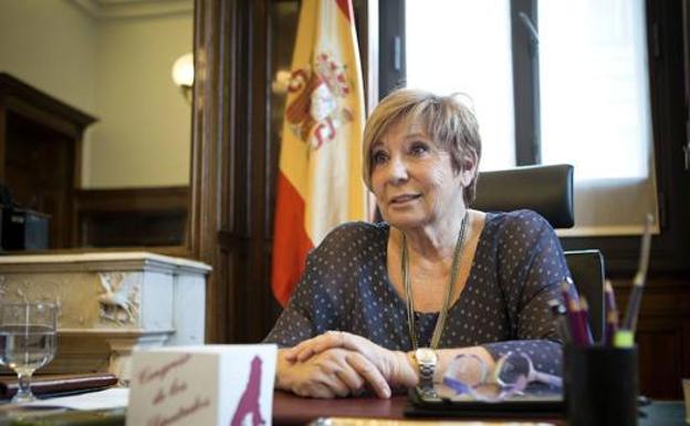 Rosa Francia: «Es estupendo saber que Celia Villalobos contempla que hay que saber marcharse de los sitios»