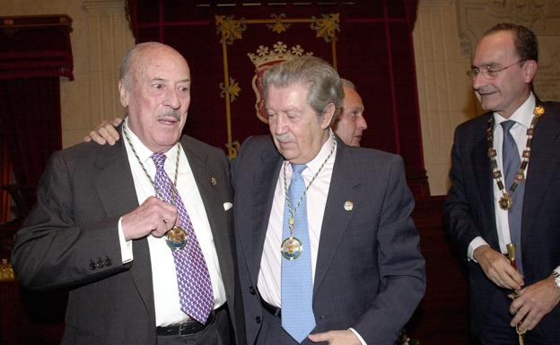 Todos con Alcántara: imágenes rodeado de malagueños y personalidades