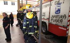 El Ayuntamiento de Málaga suspende diez días a dos bomberos por «perturbar el servicio»