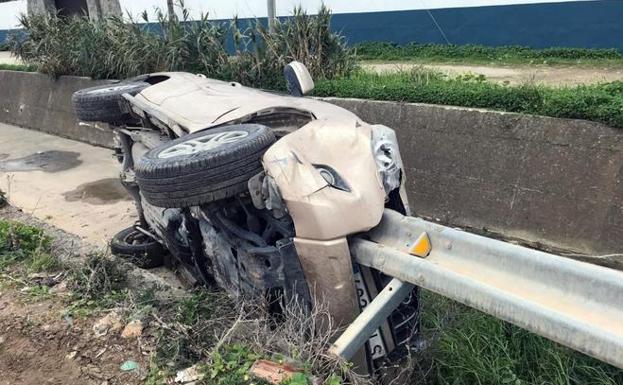 Dos guardias civiles heridos en otro incidente con narcos en La Línea