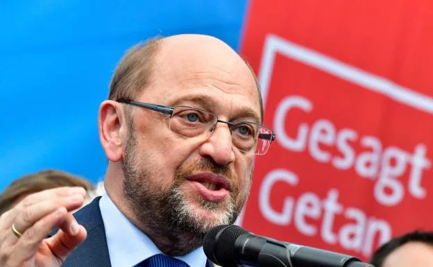 Schulz no asumirá la cartera de Exteriores en el Gobierno de coalición alemán