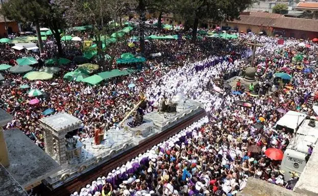 Semana Santa en el mundo: Procesiones por Nueva York, tronos de 30 metros en Guatemala…