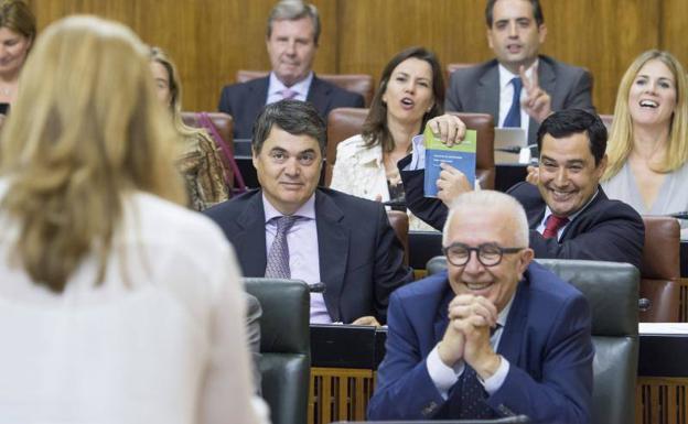 Susana Díaz acusa a Moreno de «liarla parda» con el peaje de la AP-4