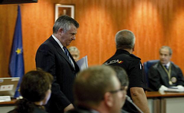 Los agentes buscan 291 millones de euros entre los condenados en ‘Malaya’