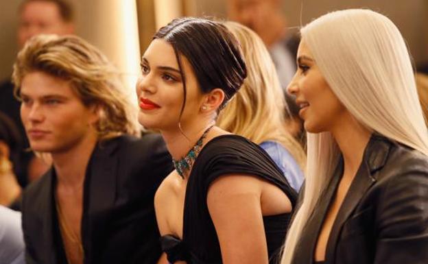 La nueva aventura Kardashian: un 'reality' de maquilladores