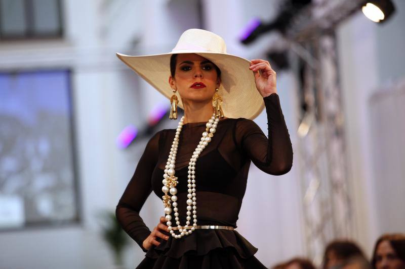 Fotos del desfile inaugural de la Feria Internacional de Moda Flamenca en Málaga (FIMAF)