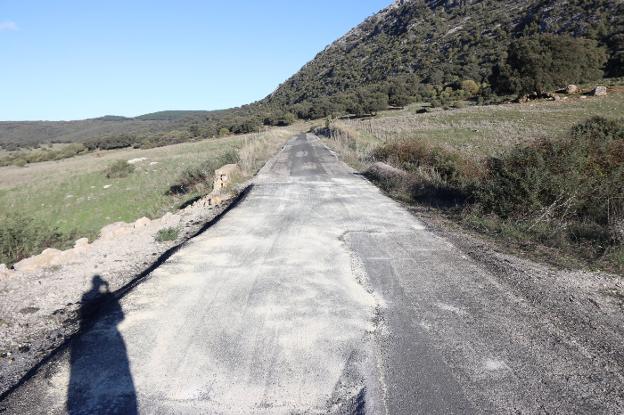 Crean una plataforma vecinal para pedir el arreglo de la A-373