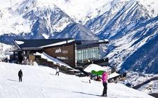 Muere un monitor de esquí en la estación de Formigal sepultado por un alud
