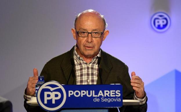 Montoro aprobará en dos semanas el decreto que permitirá reinvertir el superávit de los Ayuntamientos