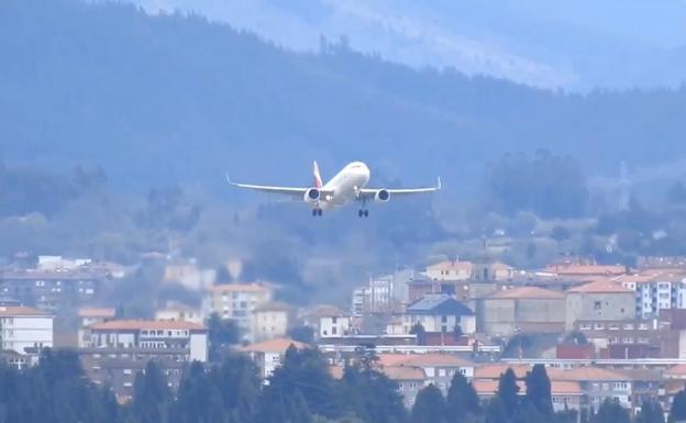 La odisea de los pasajeros de un vuelo Málaga-Bilbao: 15 horas de trayecto