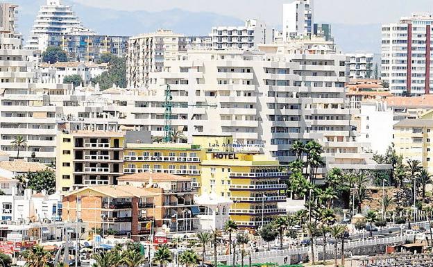 La pareja del apuñalado y apaleado en Benalmádena asegura que fue un robo