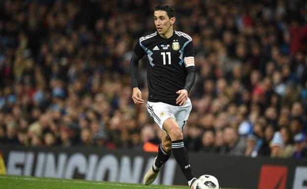 Di María sufre una lesión muscular y no estará frente a España