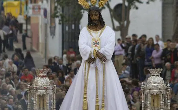 Semana Santa de Málaga  Lunes Santo: La decisión histórica que