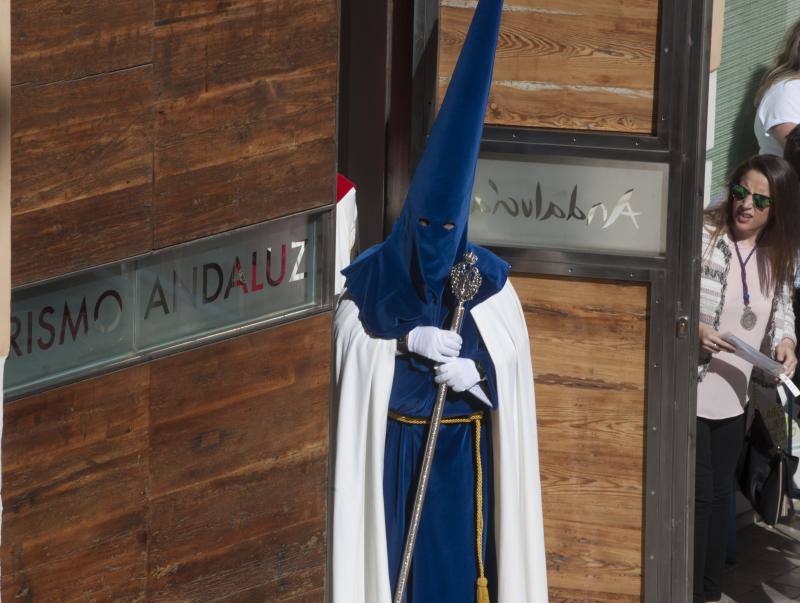 La Cofradía de la Sagrada Cena en procesión el Jueves Santo de Málaga