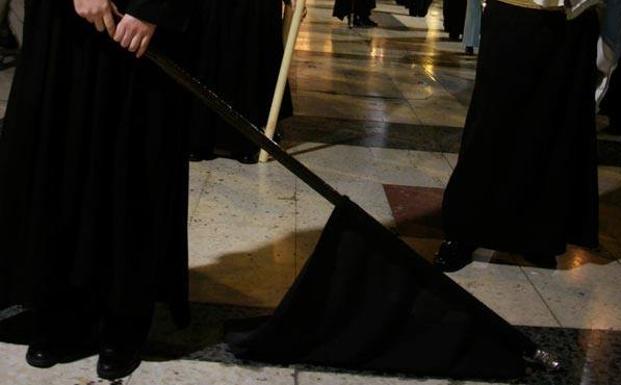 El simbolismo de los 'quitasangres' del Descendimiento