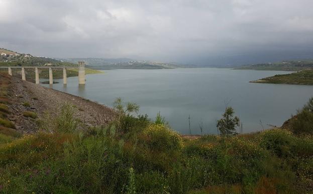 El Gobierno lleva tres años sin invertir en la conducción del agua entre Málaga y la Costa del Sol