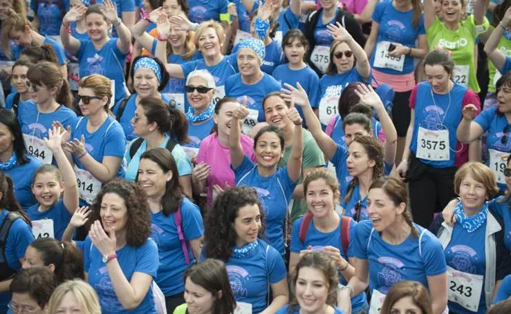 Fotos de la VI Carrera Mujeres contra el Cáncer en Málaga