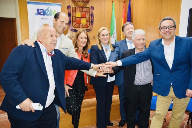 Fuengirola y Jaén firman un acuerdo de colaboración para promocionarse