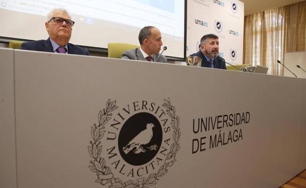 El presente y el futuro de la Constitución de 1978, a debate en Málaga