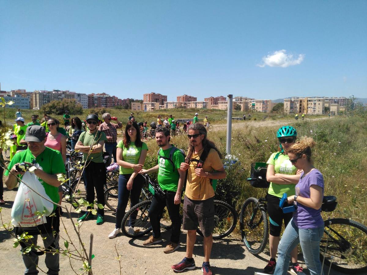 Marcha ciclista por un pulmón verde en los terrenos de Repsol