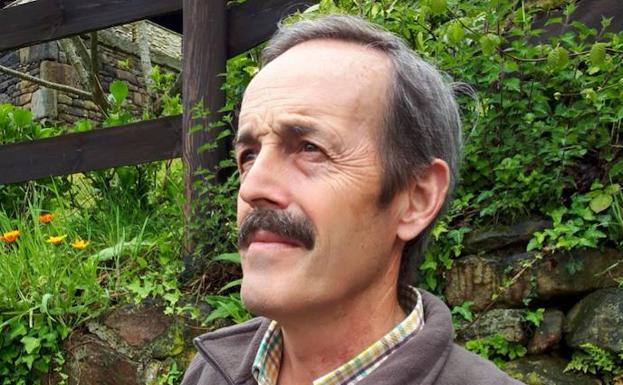 Rafael Haro: «El pinsapo es mágico porque es una especie relíctica acantonada en unas sierras únicas»