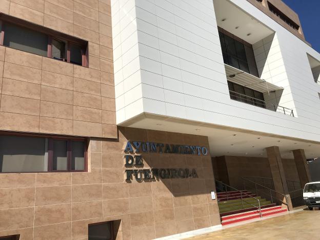 Fuengirola concluye la prórroga del contrato de aguas sin licitar el nuevo