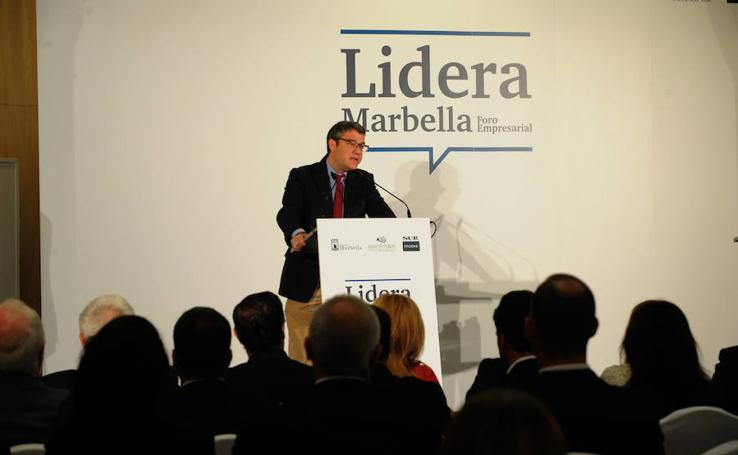 El ministro Álvaro Nadal, en el foro Lidera Marbella de SUR