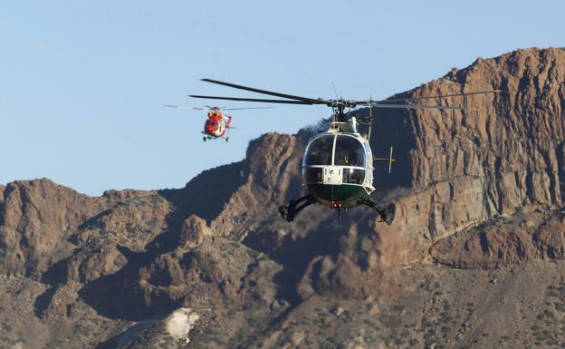 Rescatan en helicóptero a un niño tras una caída en el Teide