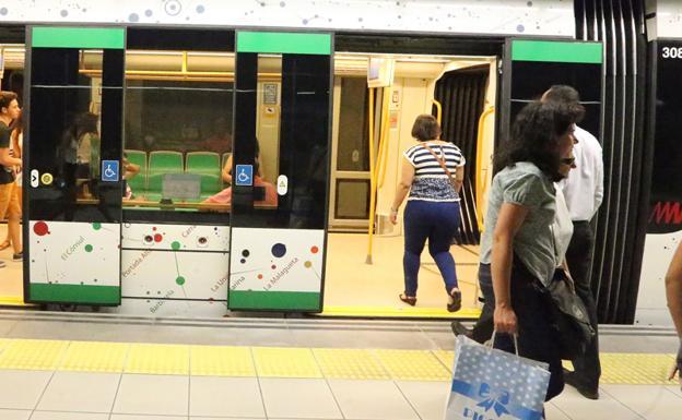 Los trabajadores del metro retomarán la huelga durante la Noche en Blanco