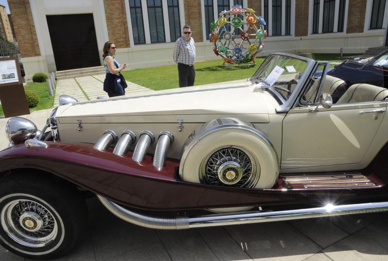Fotos de la III Caravana Solidaria del Museo Automovilístico de Málaga a beneficio de la Fundación El Pimpi